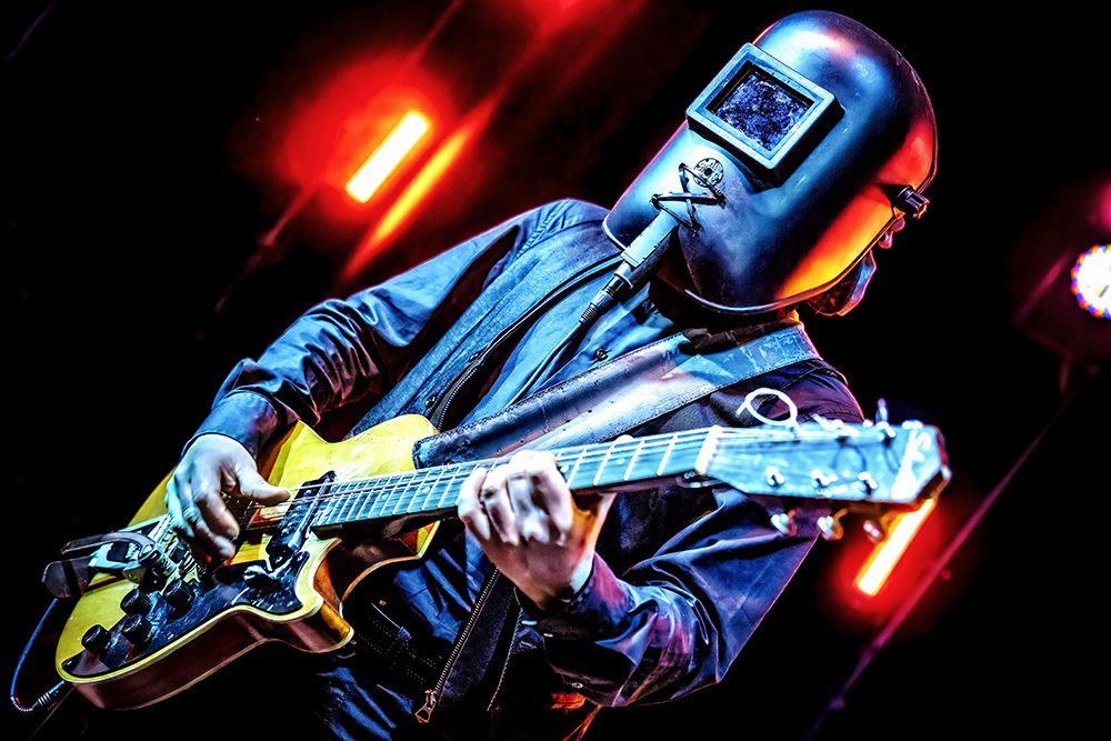 The Cyborgs guitarrista Segovia WIC