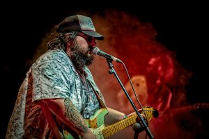 Cantante de Homoken Loboken