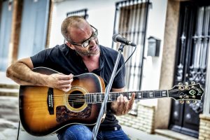 William durante el vermut del Frank Rock&Blues Festival 2022