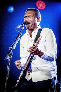 Robert Cray en directo en la edición 2023 del Blues Peer Festival en Bélgica