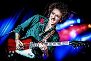 Robert Jon en directo en la edición 2023 del Blues Peer Festival en Bélgica