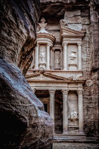 Viaje a Jordania en la navidad de 2022 visitando Petra Madaba Mar Muerto Jerash Aqaba o Wadi Rum entre otros