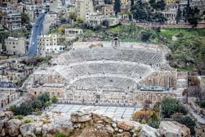 Viaje a Jordania en la navidad de 2022 visitando Petra Madaba Mar Muerto Jerash Aqaba o Wadi Rum entre otros