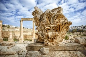 Viaje a Jordania en la navidad de 2022 visitando Petra Madaba Mar Muerto Jerash Aqaba o Wadi Rum entre otros