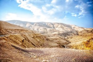 Viaje a Jordania en la navidad de 2022 visitando Petra Madaba Mar Muerto Jerash Aqaba o Wadi Rum entre otros